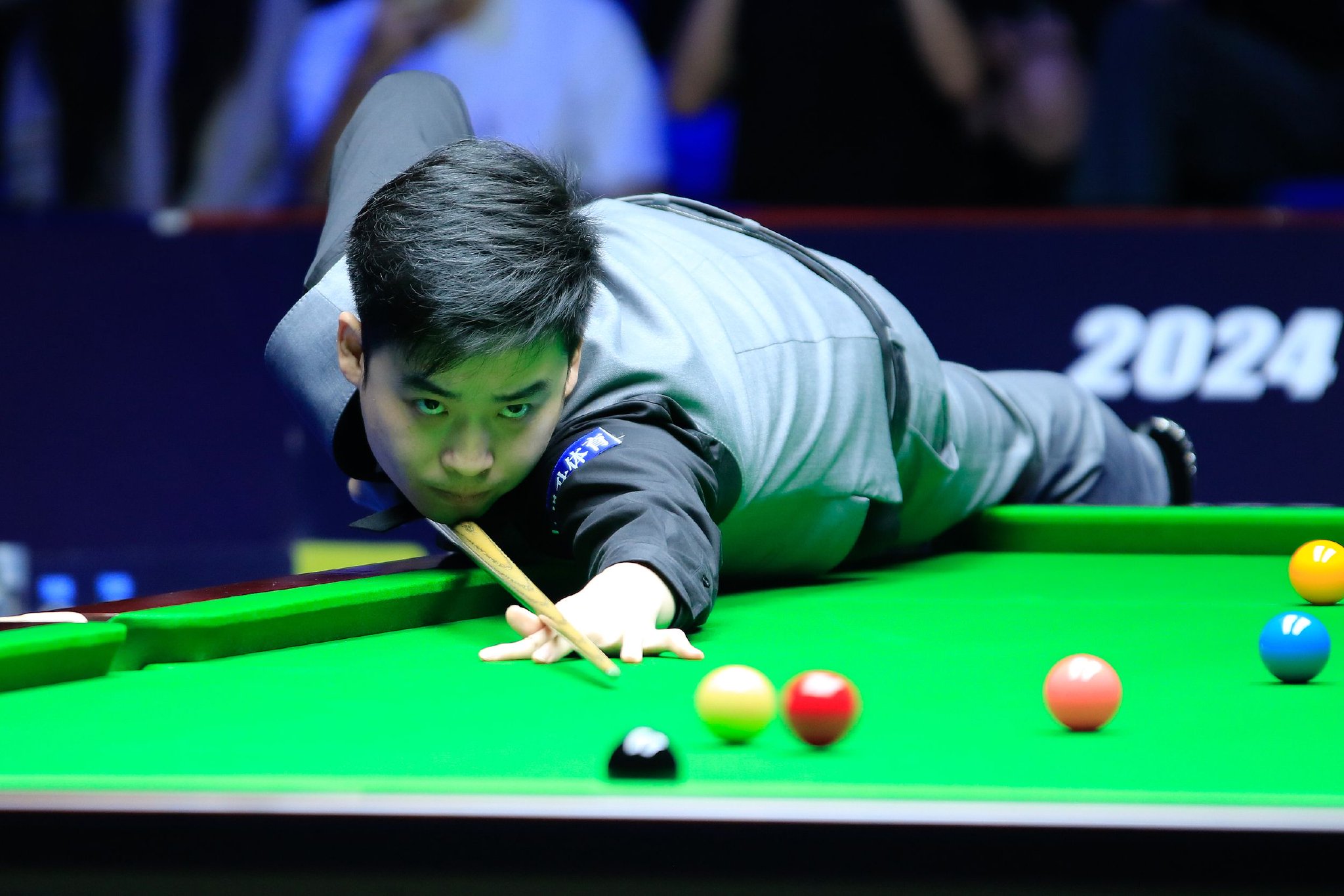 弱队通过增 弱队通过增